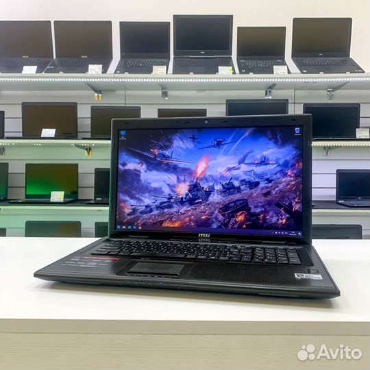 Игровой ноутбук MSI i5/17.3