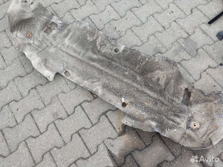 Термоэкран BMW X6 E71 7185026