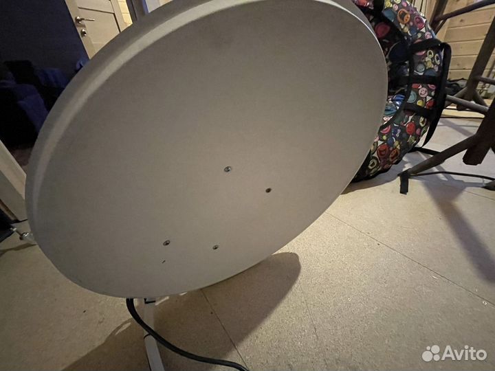 Антенна спутниковая