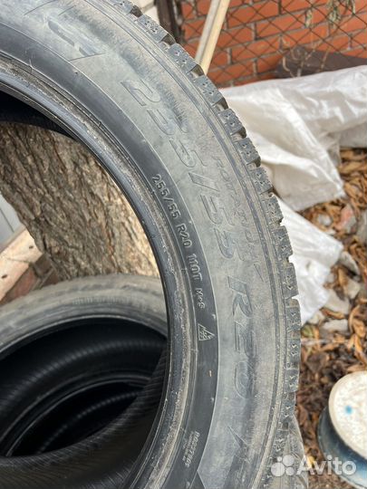 Pirelli Ice Zero 255/55 R20