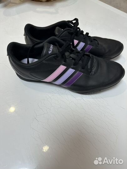 Кроссовки adidas neo