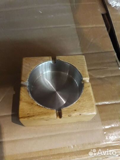 Деревянная пепельница