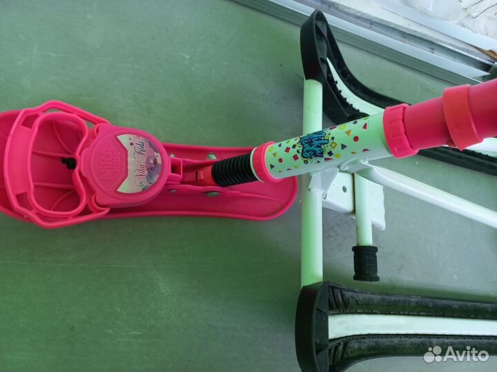 Детский снегокат с родительской ручкой