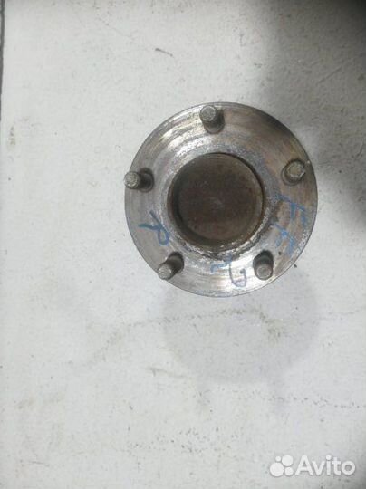 Ступица задняя Ford Focus 2