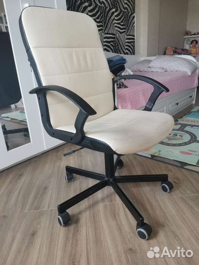 Компьютерное кресло IKEA