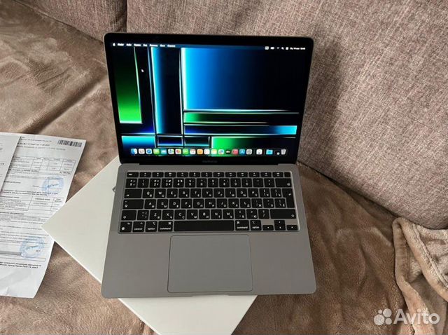 MacBook Air M1 8/256