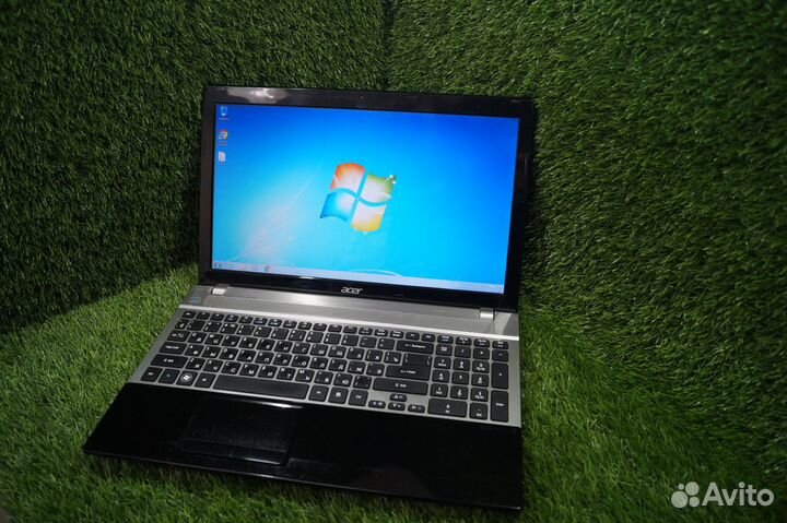 Стильный игровой Acer для танков и GTA