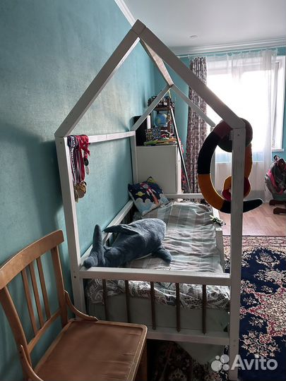 Детская кровать домик