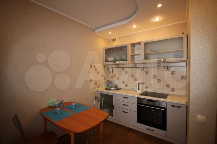 2-к. квартира, 48 м², 10/11 эт.
