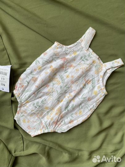 Новое боди с цветочным принтом George
