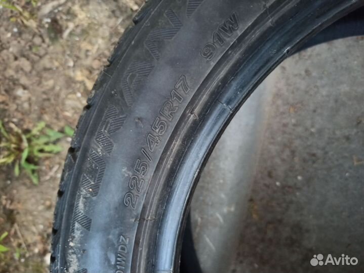 Bridgestone Turanza T001 225/45 R17