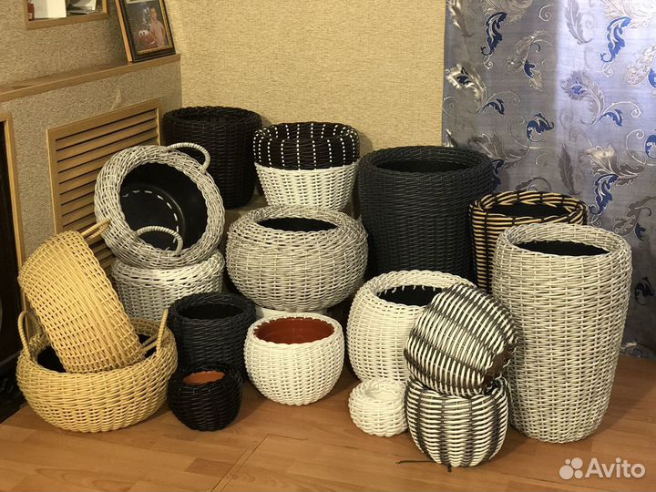 Корзина плетеная из ротанга