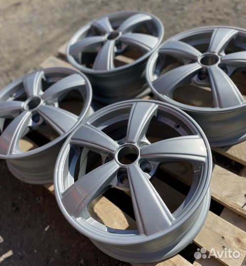 Литые диски R15 5x108