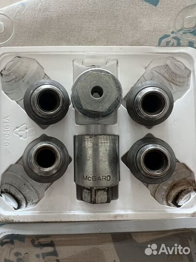 Секретки колесные McGard гайка M12x1.5 хром