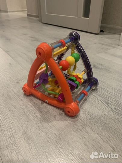 Развивающая игрушка