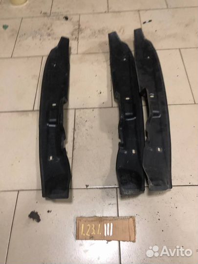 Пыльник крыла внутренний Volvo xc90 2 II