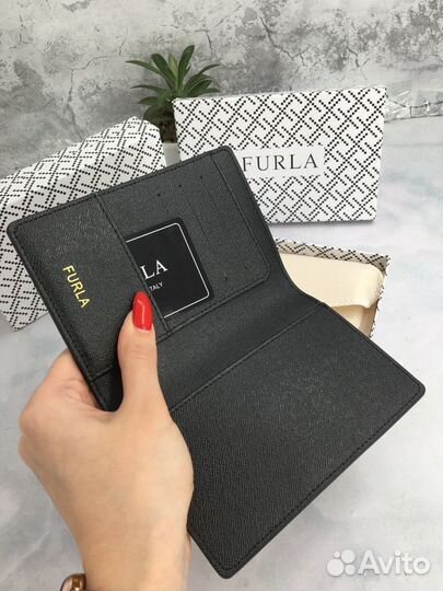 Обложка Furla на паспорт