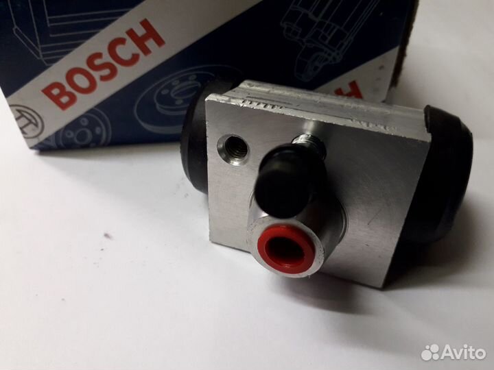 Задний тормозной цилиндр Рено Логан 200мм Bosch