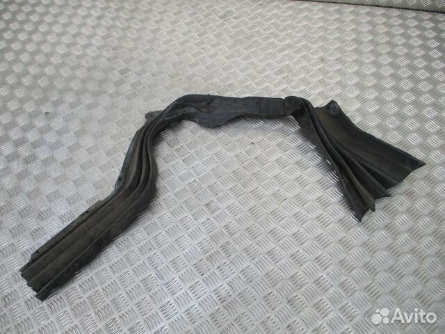 Противошумный экран левый Scania 1426059