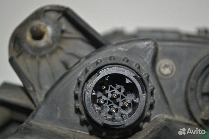 Фара, правая mercedes-benz Actros MP2/MP3 2536 (01