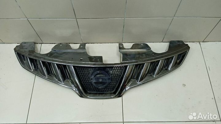 Решетка радиатора Nissan Murano