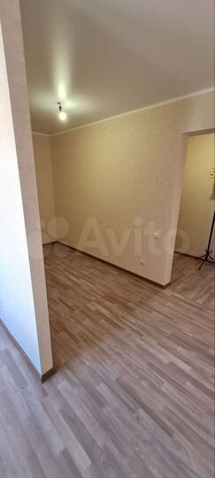 3-к. квартира, 60 м², 6/10 эт.