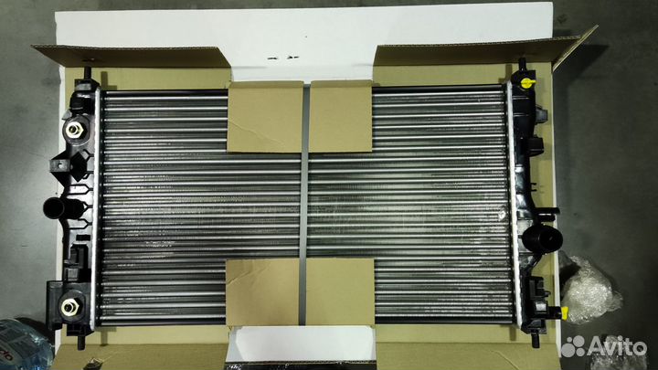 Радиатор основной chevrolet cruze АКПП