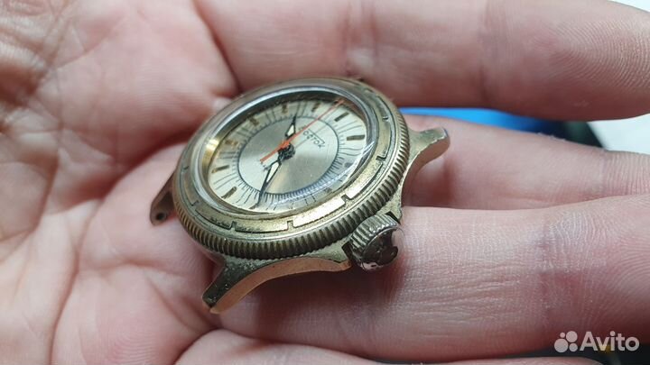 Наручные часы Восток СССР механика