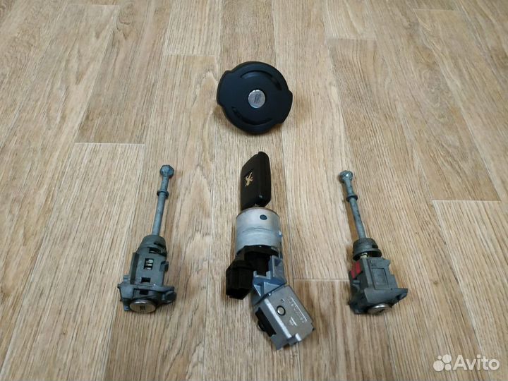 Замок зажигания + личинки Peugeot 308 (2007-2015)