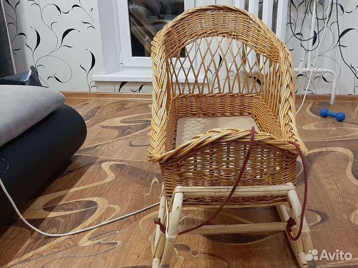Сани детский плетеные