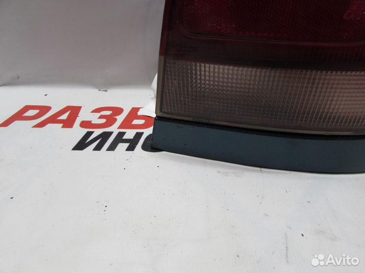 Фонарь задний наружный правый для Mazda 626 4 199