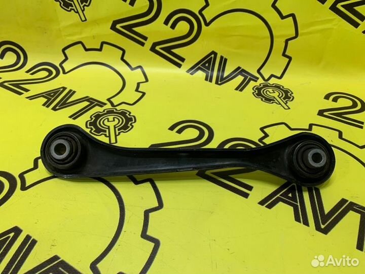 Рычаг задний левый Volkswagen Tiguan 5N1 2010