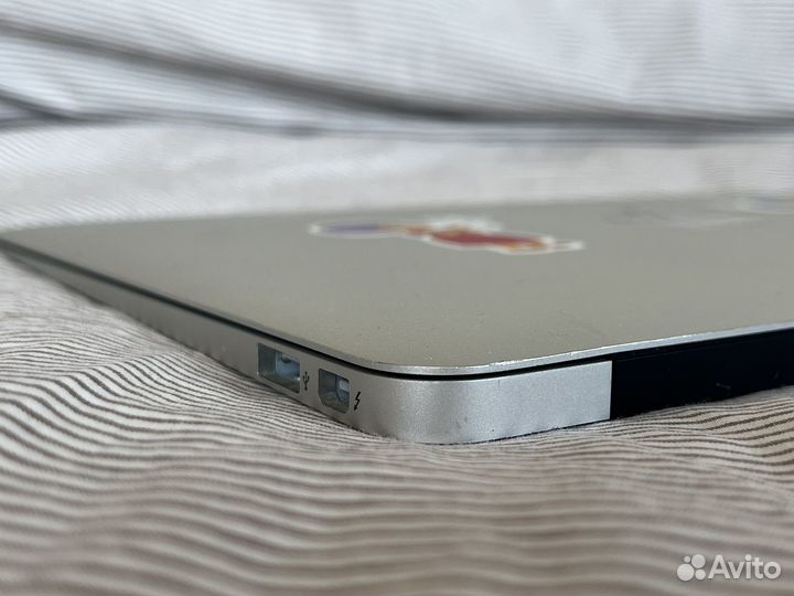 Apple MacBook Air 11