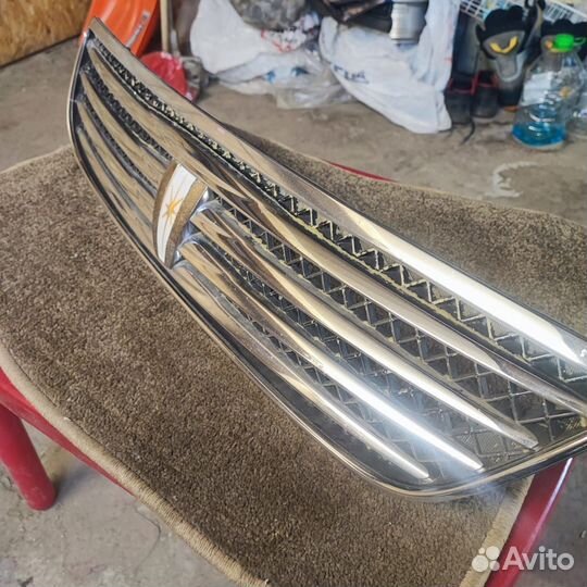 Решетка радиатора Toyota Mark 2 110