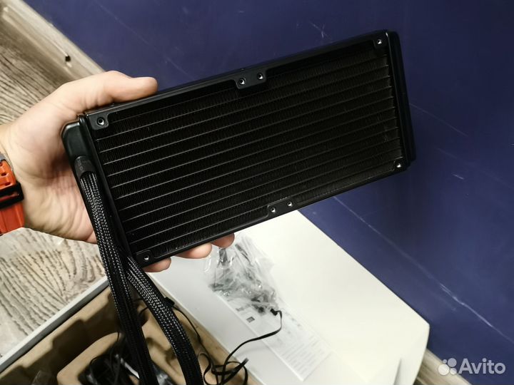 Система водяного охлаждения для процессора