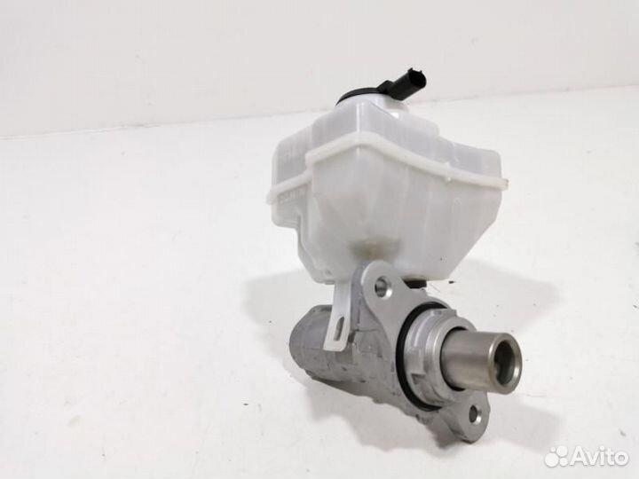 Главный тормозной цилиндр Land Rover 2 рест