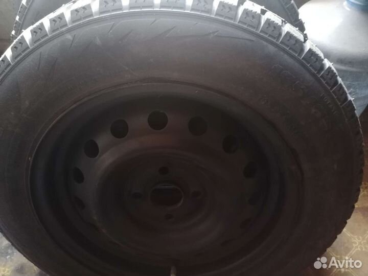 Pirelli Formula Ice 185/65 R15 88T