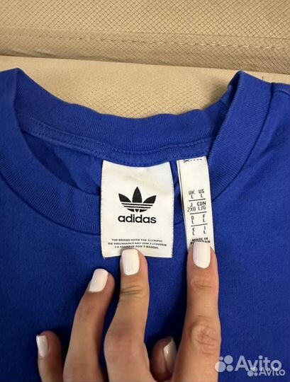 Футболка adidas женская