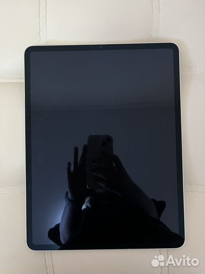 Продам iPad Pro 12.9 2020, рст, полный комплект