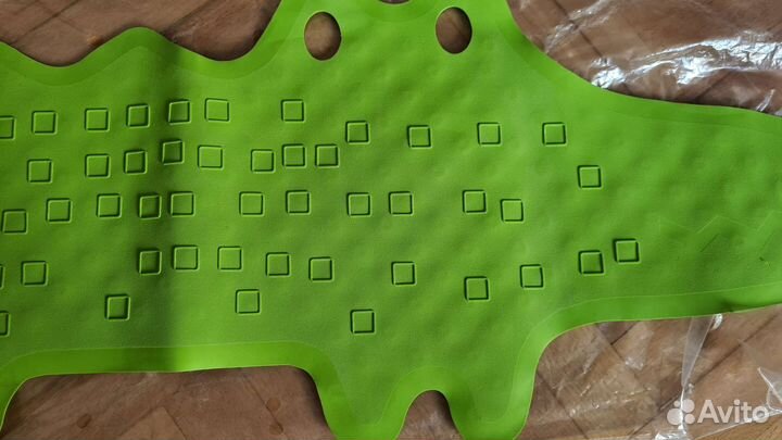 Коврик для ванной на присосках Крокодил IKEA