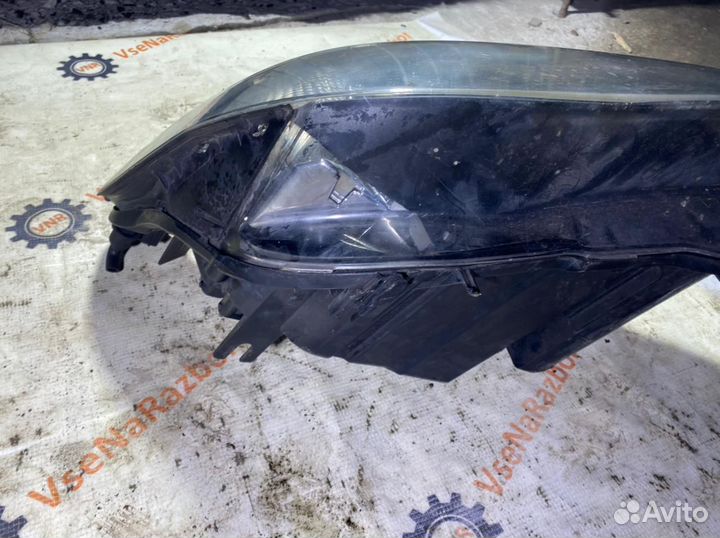 Фара правая BMW E60