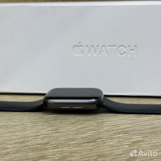 Часы apple watch 5 44 mm