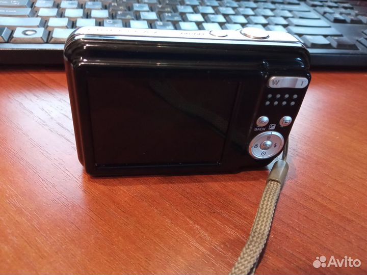 Фотоаппарат Fujifilm FinePix AV200