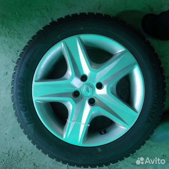 Yokohama Ice Guard Stud IG55 205/55 R16