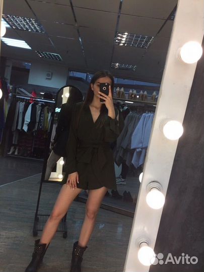 Комбинезон женский нарядный 42,44