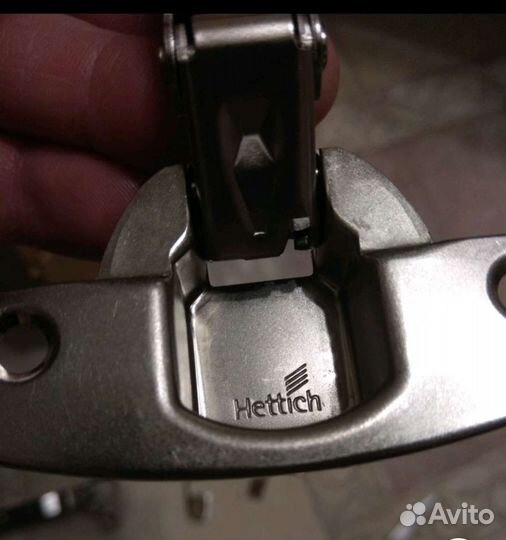 Петли Hettich с доводчиком
