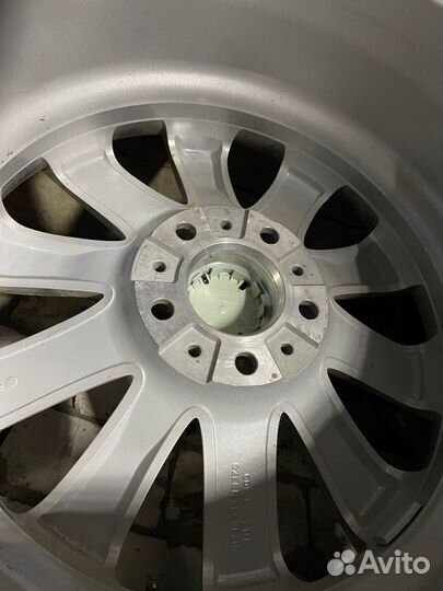 Nokian Tyres Hakkapeliitta 7 245/50 R18