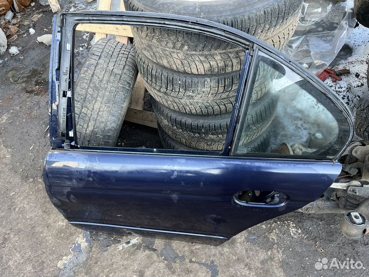 Задняя левая дверь BMW E39