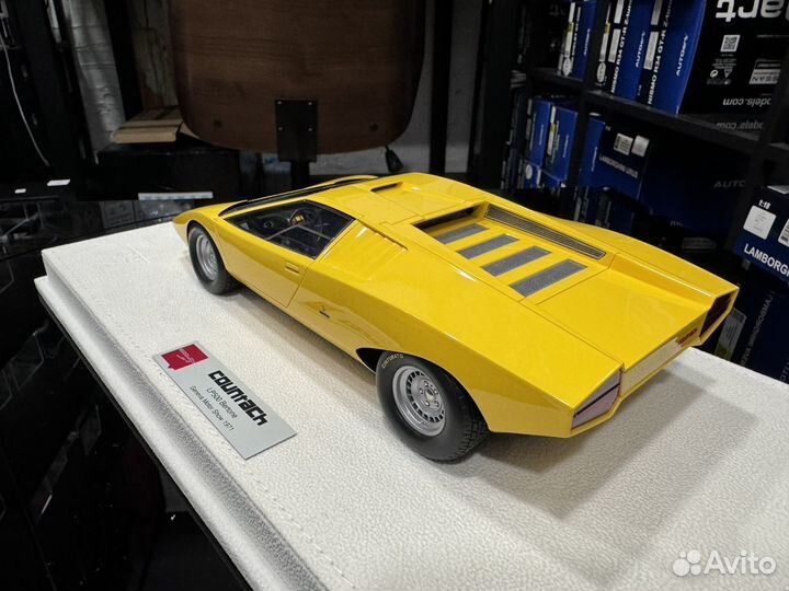 Make Up Lamborghini Countach Lp500 1:18