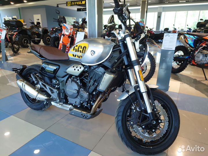 Мотоцикл cyclone RE5 (SR600)